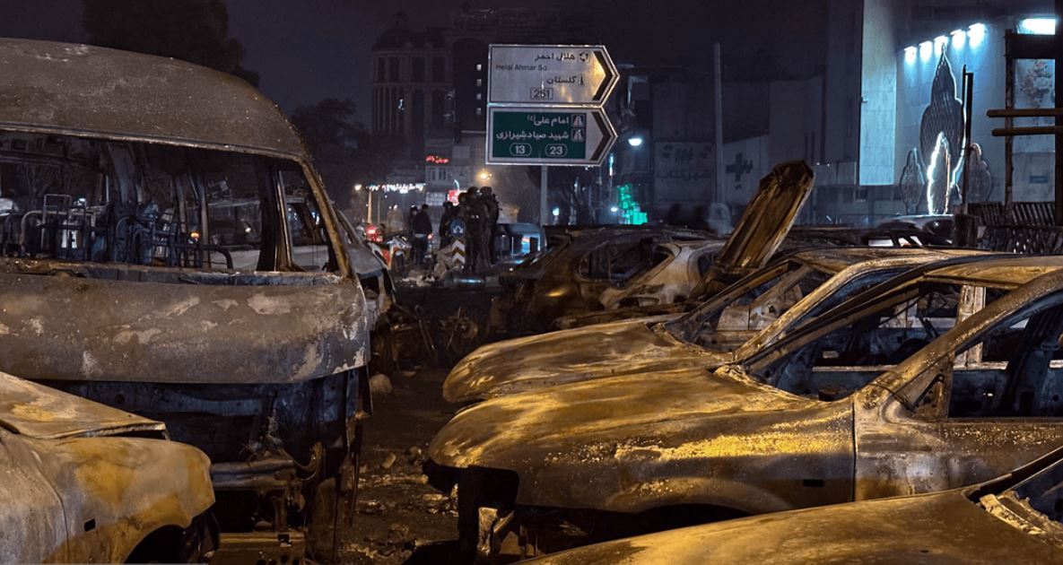 آتش‌زدن سفره مردم با اسم رمز اعتراضات معیشتی؛ چه کسی دنبال اختلال در تامین کالا اساسی‌ست؟