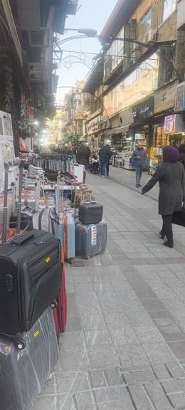 بازار لاله‌زار؛ فعالیت کامل اما رونق کمرنگ