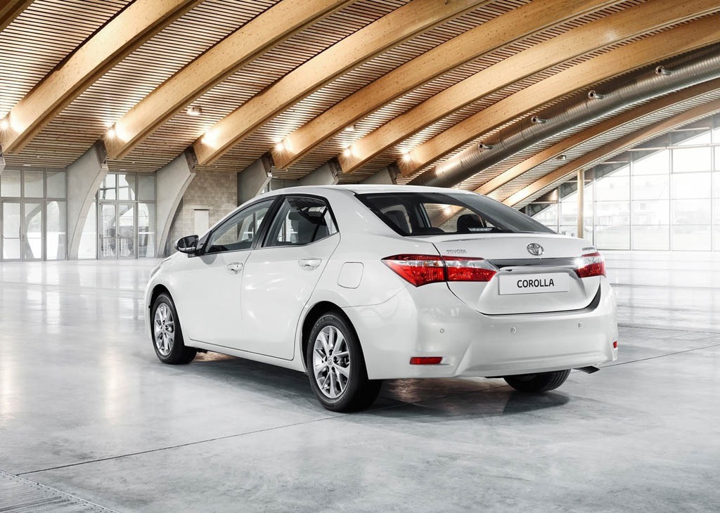 ثبت نام خودرو‌های وارداتی تویوتا