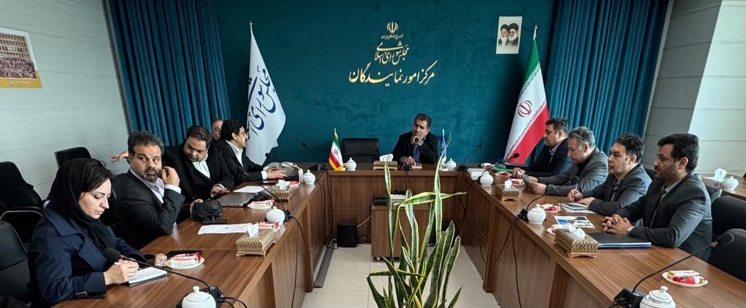 خلاهای قانونی مانع رونق کارآفرینی شده است/حمایت‌ از کارآفرینان باید به‌طور جدی در دستور کار مجلس قرار گیرد