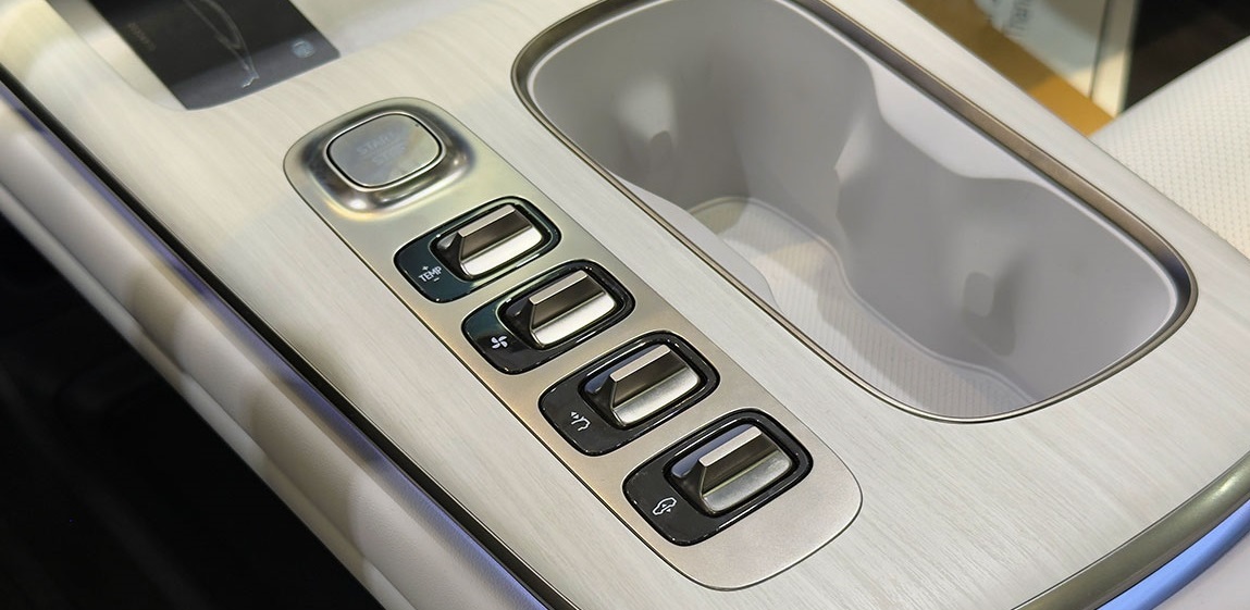 قیمت خودرو شیائومی SU7