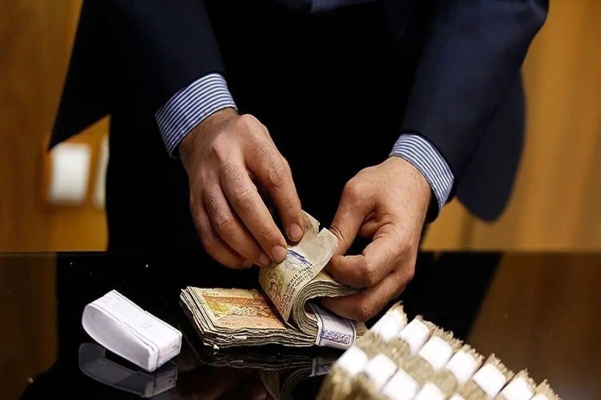 زمان واریز فوق‌العاده خاص کارمندان دولت