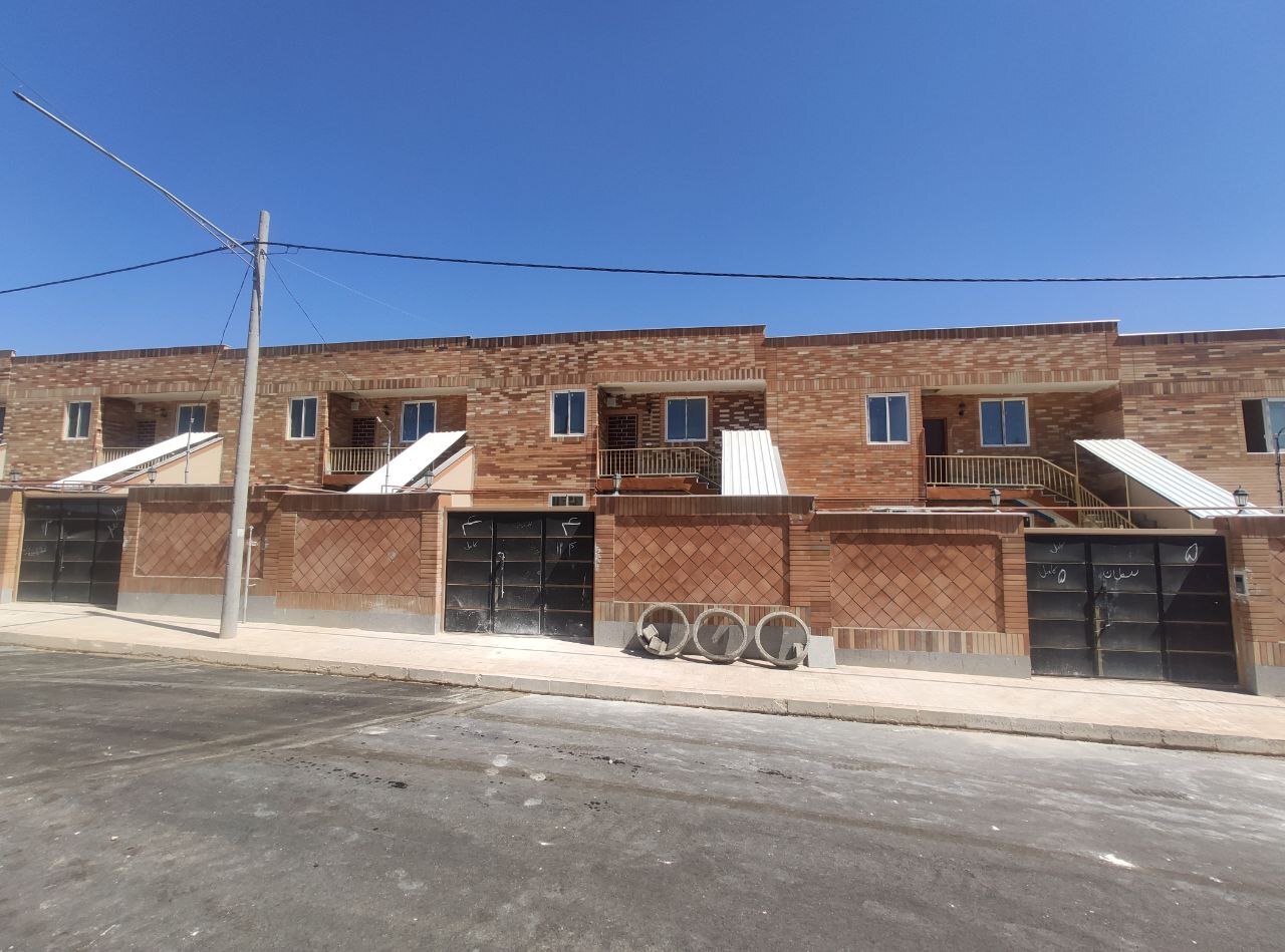 بازدید اصحاب رسانه‌ها از پروژه نهضت ملی مسکن مهرگان/تحویل ۵۰۰ واحد تا پایان سال