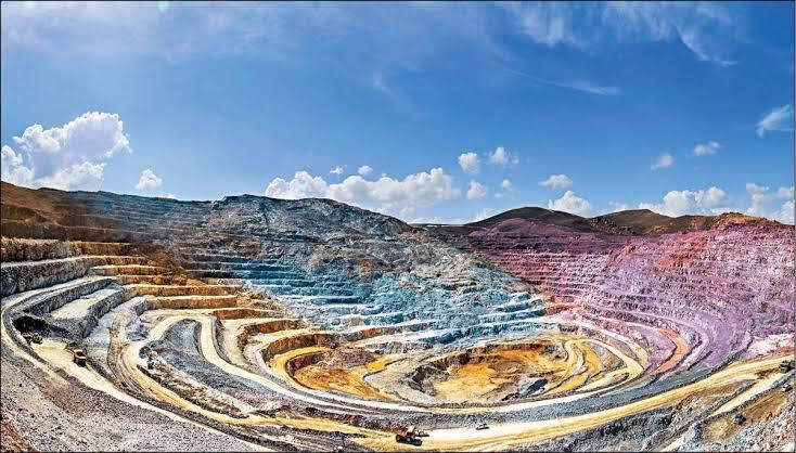 فرصت‌ها، چالش‌ها و چشم‌اندازهای سرمایه‌گذاری معادن افغانستان