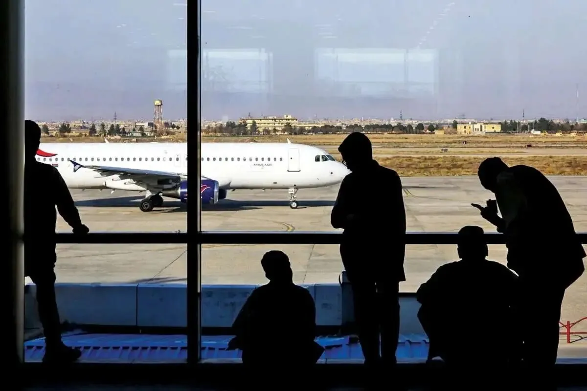 پول خریداران بلیط هواپیما بلوکه شد