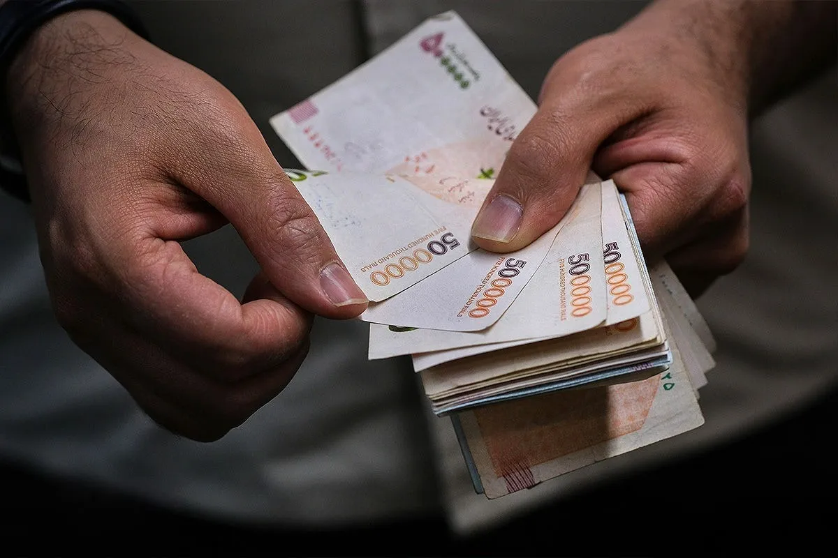 کولبری و قاچاق حاصل نرخ‌گذاری دستوری؛ گران‌سازی را برابر با آزادسازی ندانیم