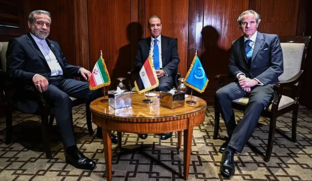 توافق قاهره را برای مردم شفاف می‌کنیم