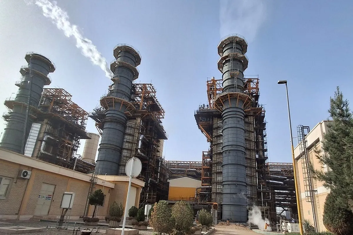 واحد بخار نیروگاه رودشور به شبکه برق کشور متصل شد