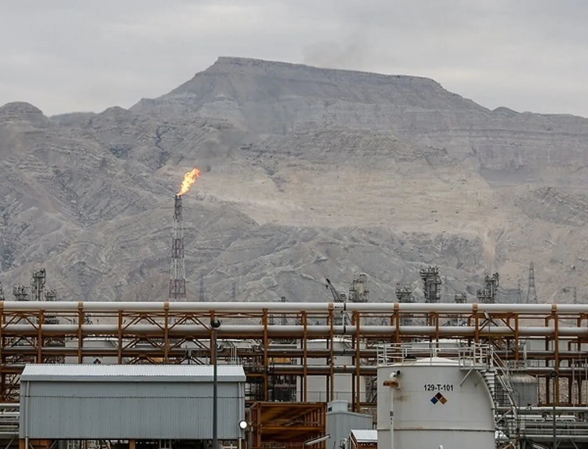 مدیرعامل شرکت ملی نفت ایران:
اجرای ۳ طرح اولویت‌دار صنعت نفت در پارس جنوبی