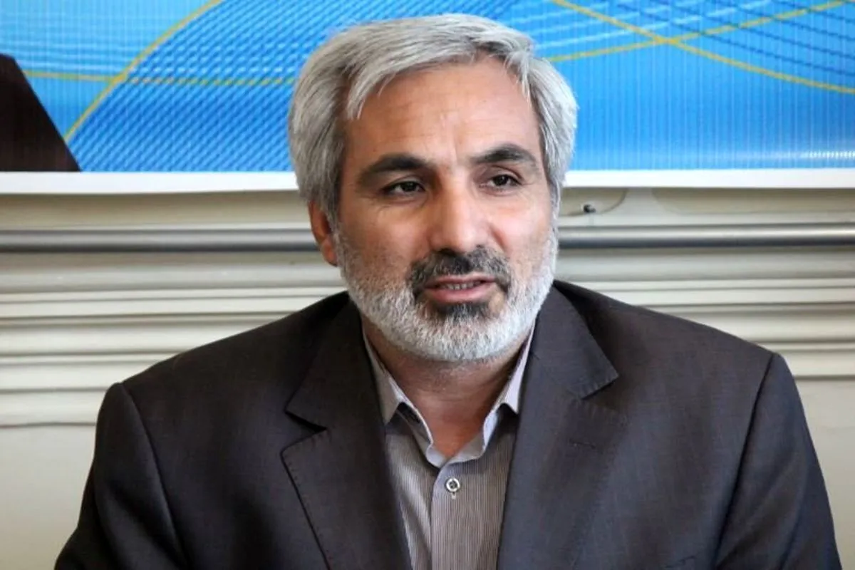 انتقاد از تغییر مکرر ساعت کاری ادارات/ جعفری آذر: دولت مشکل تامین پایدار انرژی را حل کند