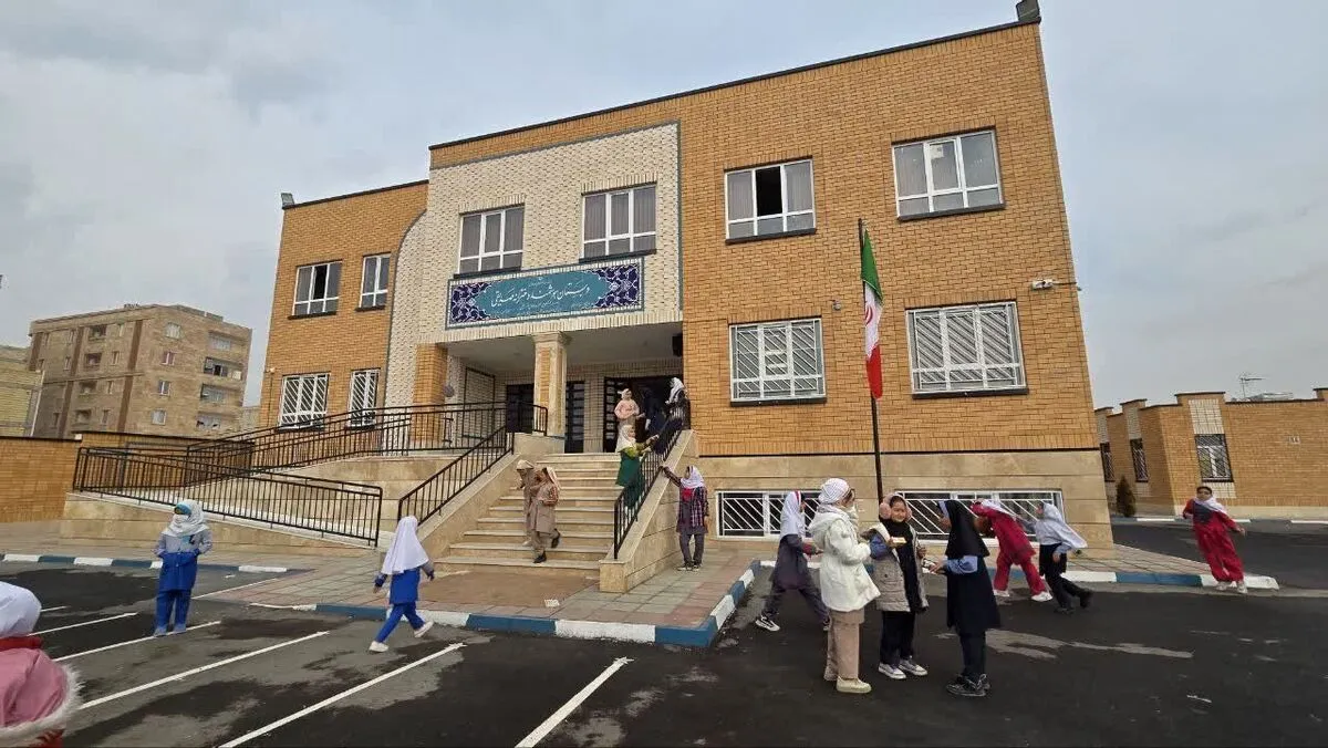 ساخت ۸۰۰ مدرسه در یک سال گذشته توسط بنیاد برکت