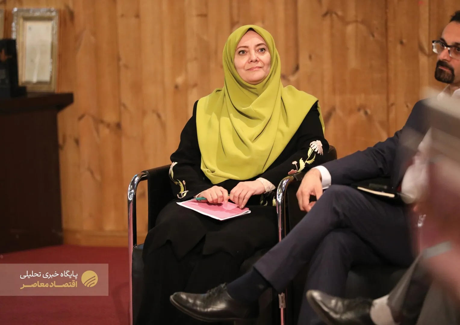 عصر امروز، مراسم همایش روز ملی تجارت الکترونیک با حضور محمدصادق مفتح، قائم مقام وزیر صمت در امور بازرگانی، محمد امین کلاهدوزان، سرپرست مرکز توسعه تجارت الکترونیکی، علیرضا شاه‌میرزایی،  معاون تجارت و خدمات وزارت صمت و جمعی از فعالان اقتصاد الکترونیک برگزار شد.
همچنین در این مراسم از تعدادی از کسب و کارهای موفق حوزه اقتصاد الکترونیک تقدیر شد.