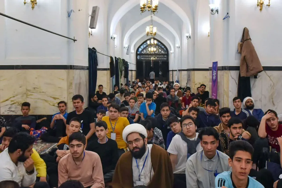 زمان و نحوه ثبت نام اعتکاف حرم امام رضا ۱۴۰۴ + هزینه