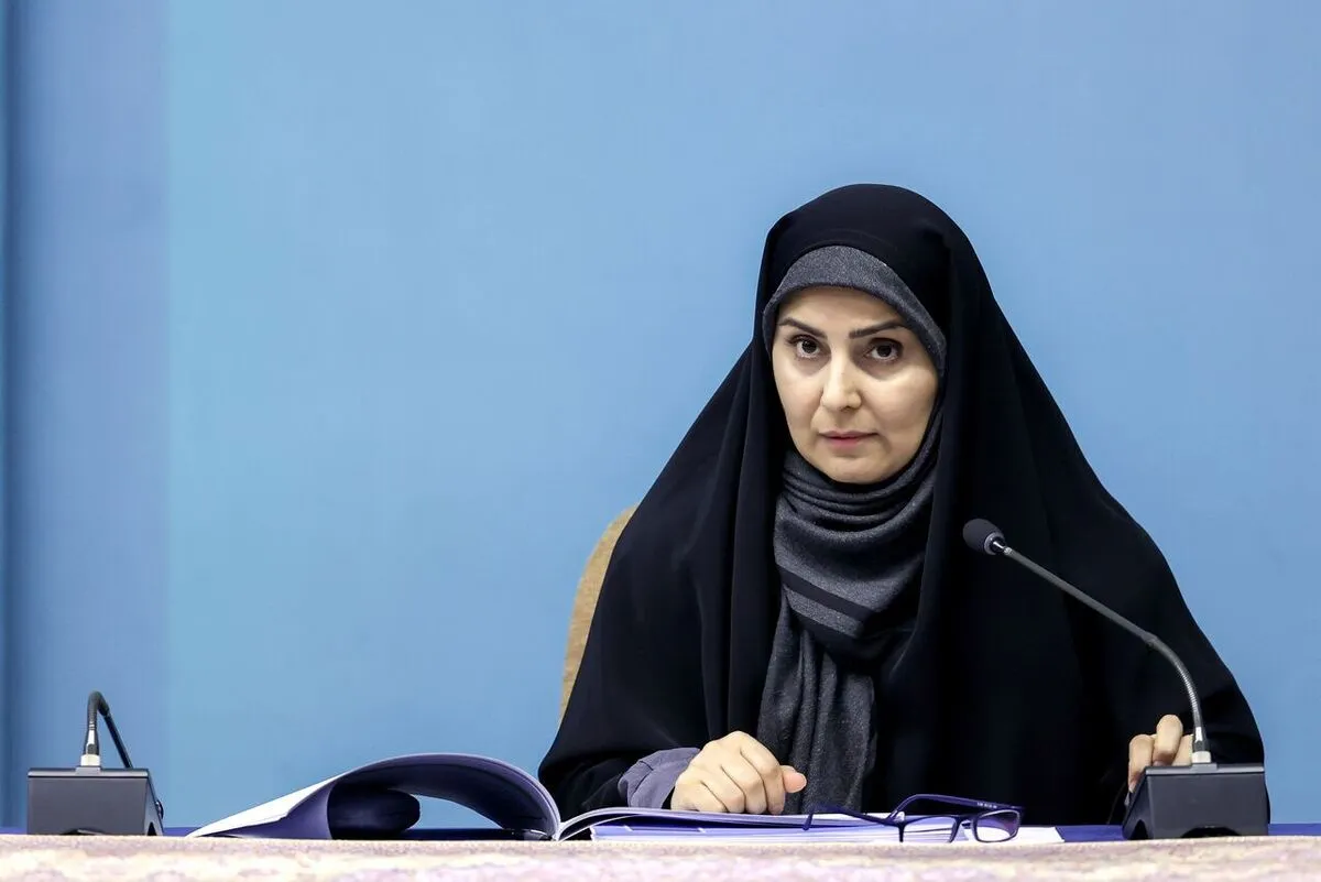 وزیر راه: انقلاب اسلامی با پشتوانه مردم و تمدن غنی ایران رقم خورد