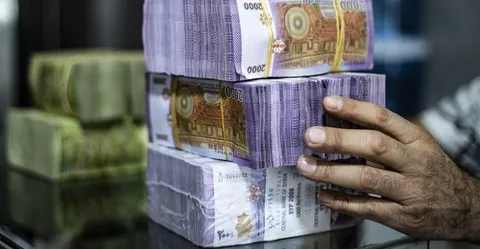 پس از جنگ رمضان لازم است سیاست‌های پولی کشور تغییر پیدا کند