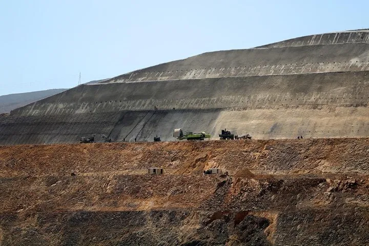 مجتمع معدنی و صنعتی مس سونگون ورزقان