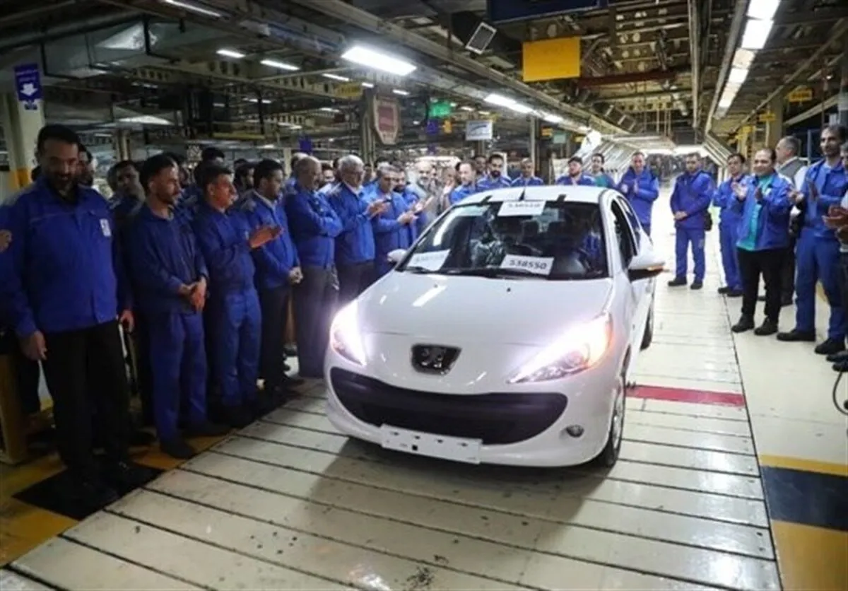 نماد ایران خودرو پس از ۴۵ روز توقف امروز بازگشایی می‌شود