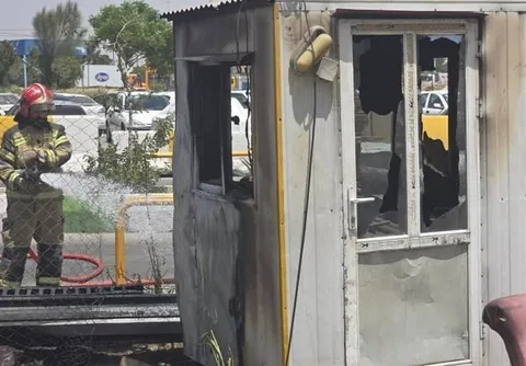 ۳ مصدوم در پی آتش‌سوزی در بازار آهن پایتخت