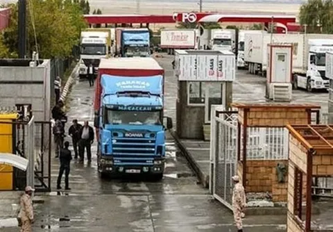 ابلاغیه جدید گمرک: عوارض واردات گوشت قرمز تعیین شد/ معافیت صد و پنجاه دستگاه ماشین‌آلات آواربرداری