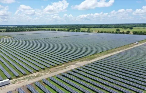 رکوردشکنی جدید نیروگاه‌های خورشیدی کشور در تولید برق