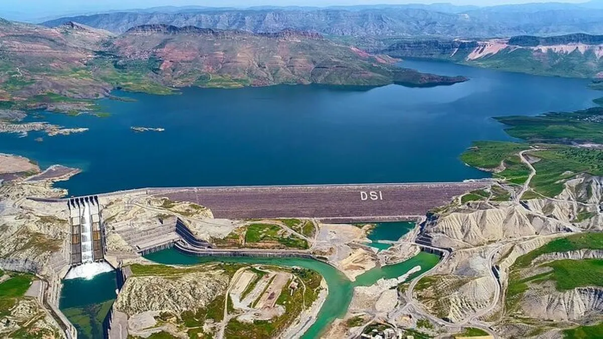 سایه دالان داوود بر فرات؛ ترکیه آماده تقابل ترانزیتی می‌شود