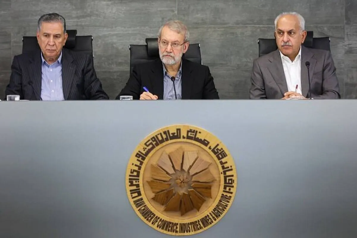 یک تیم اقتصادی با محوریت اتاق بازرگانی در مذاکرات سیاسی حضور یابد