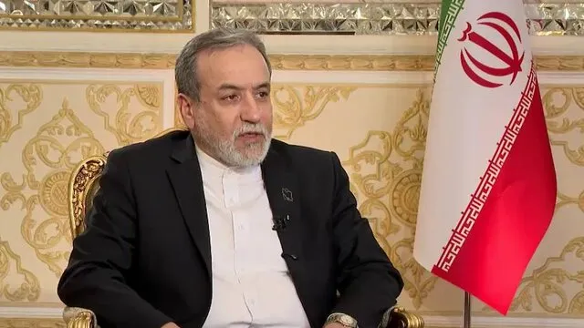 کنایه عراقچی به آمریکا در خصوص تکرار سناریوی ویتنام در ایران