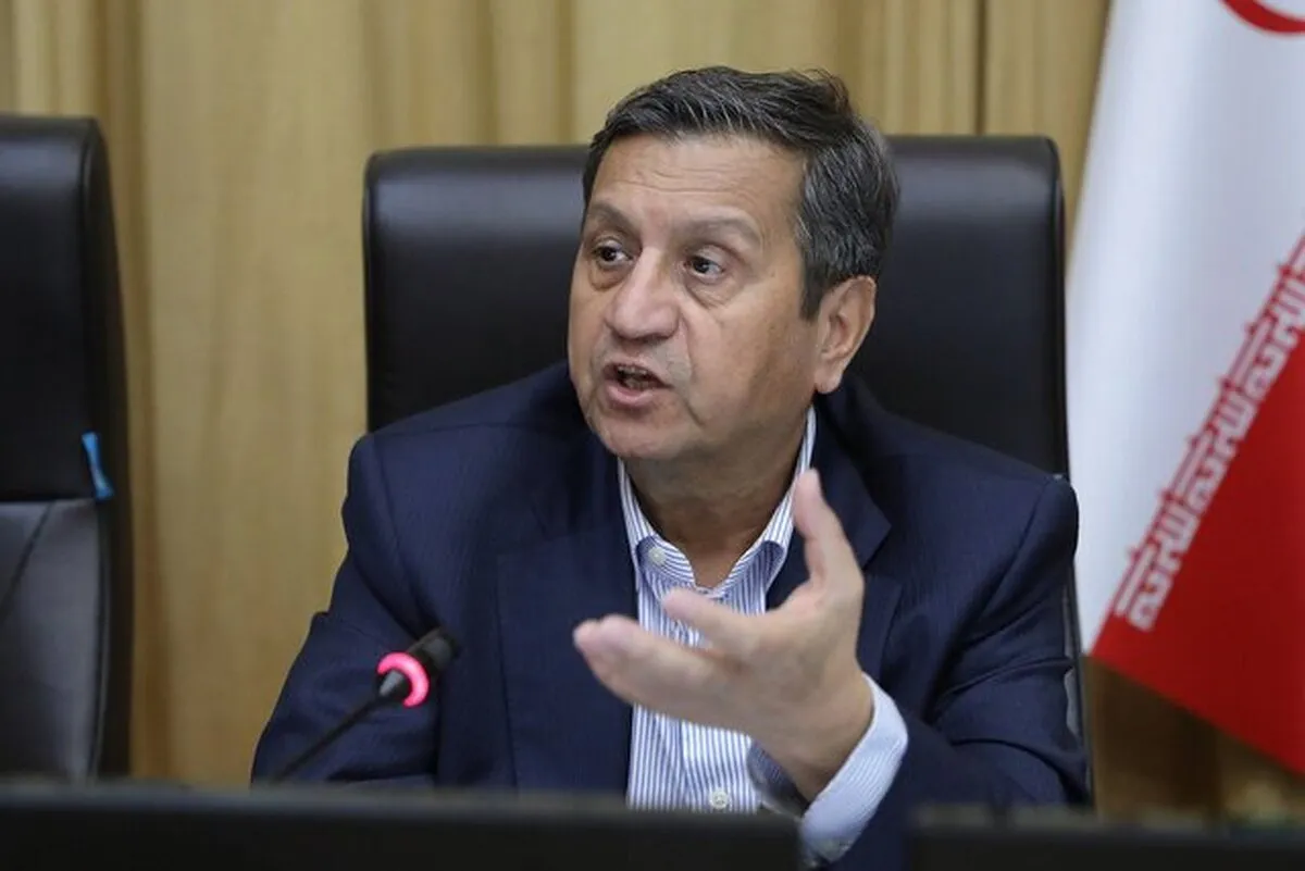 وزیر اقتصاد: فشار مالیاتی از دهک‌های پایین برداشته شود