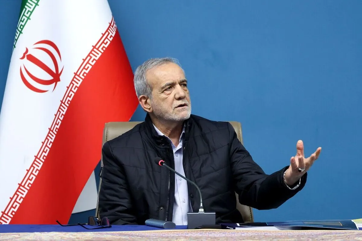 پزشکیان: بنای دولت تلاش مجدانه برای حل مشکلات معیشتی مردم است