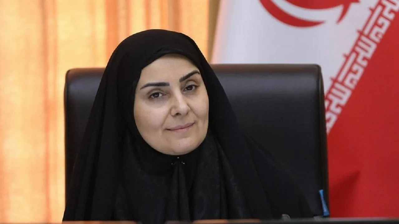 وزیر راه و شهرسازی: هیچ مشکلی در تردد جاده‌ای و ریلی مسافران نداریم