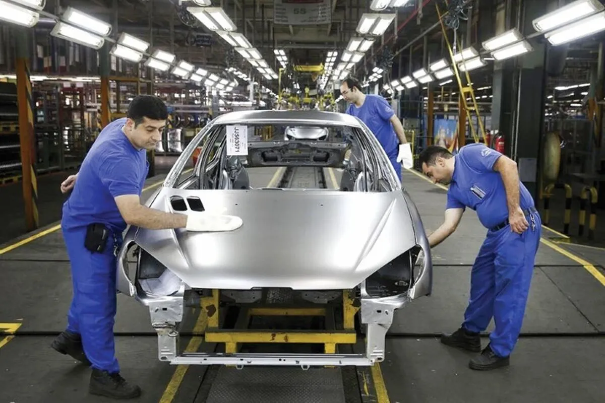 افت ۳.۷۸ درصدی تولید خودرو در ۱۴۰۳؛ هدف‌گذاری ۱.۷ میلیونی دولت محقق نشد