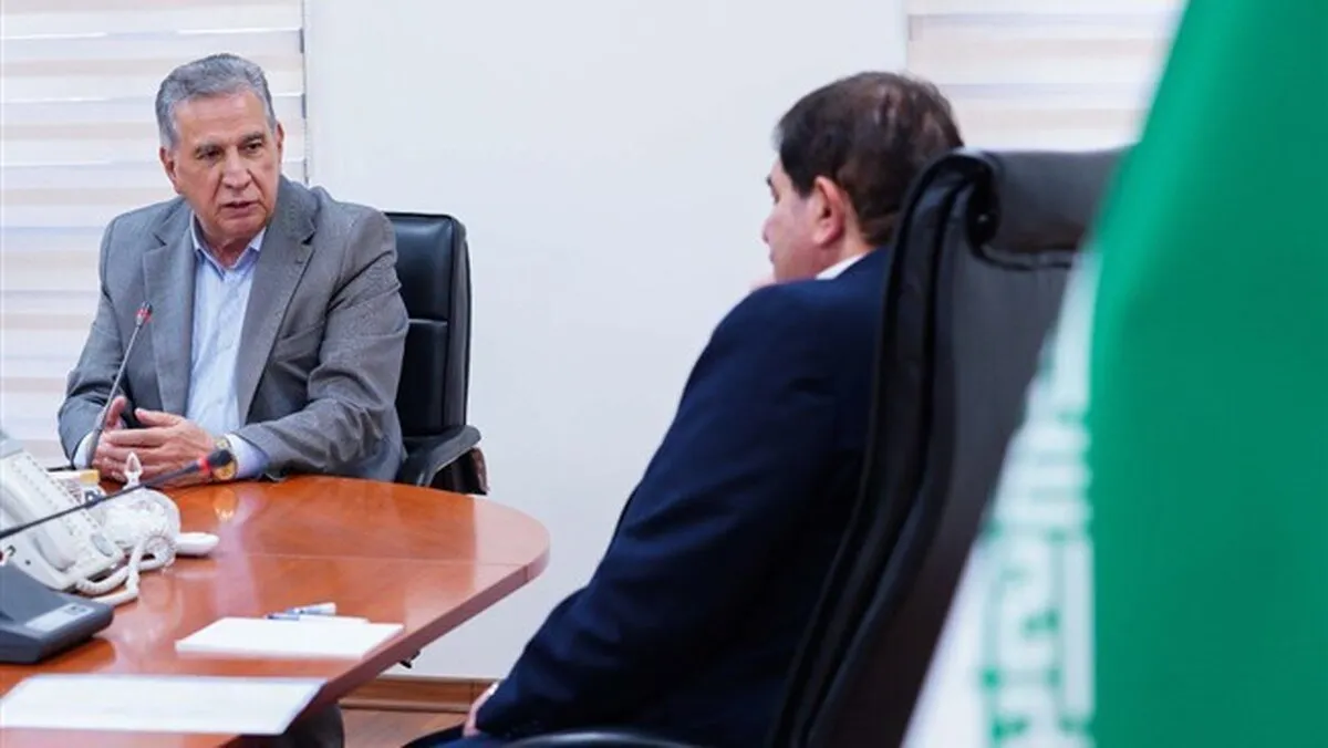 کشورهای همسایه و دوست در دنیا خیلی به ظرفیت‌های بخش خصوصی ایران باور دارند