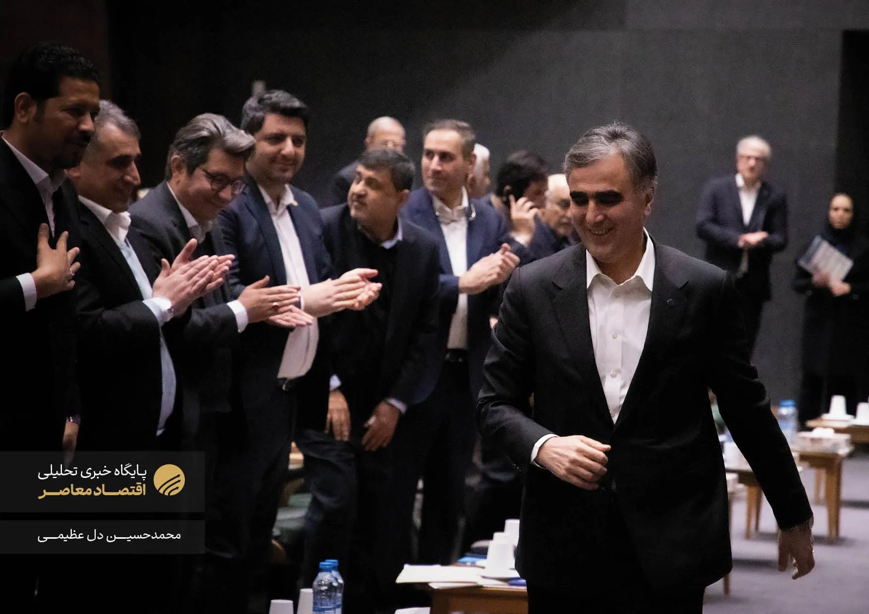 نخستین همایش ملی صنعت لیزینگ و تامین مالی امروز (۲۷ بهمن) با حضور محمدرضا فرزین، رئیس کل بانک مرکزی، کوروش پرویزیان، رئیس پژوهشکده پولی بانکی و جمعی از فعالان این حوزه در سالن همایش‌های بانک مرکزی برگزار شد. این همایش با هدف بررسی چالش‌ها و فرصت‌های صنعت لیزینگ و نقش آن در تامین مالی کشور برگزار گردید.
