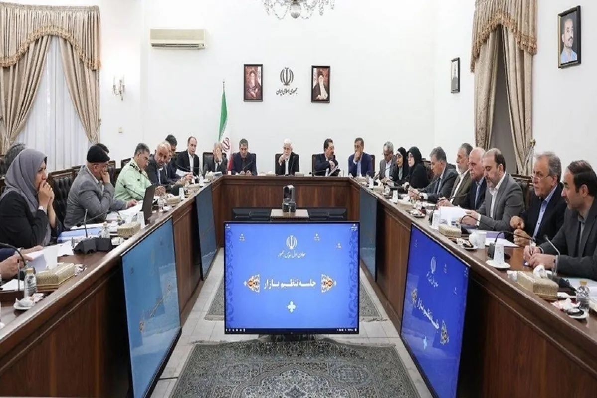 عارف: شاخص تورم در ماه‌های گذشته وضعیت خوبی داشته است