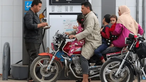 ترکش‌های تنگه هرمز به سوخت خودروها در مصر رسید