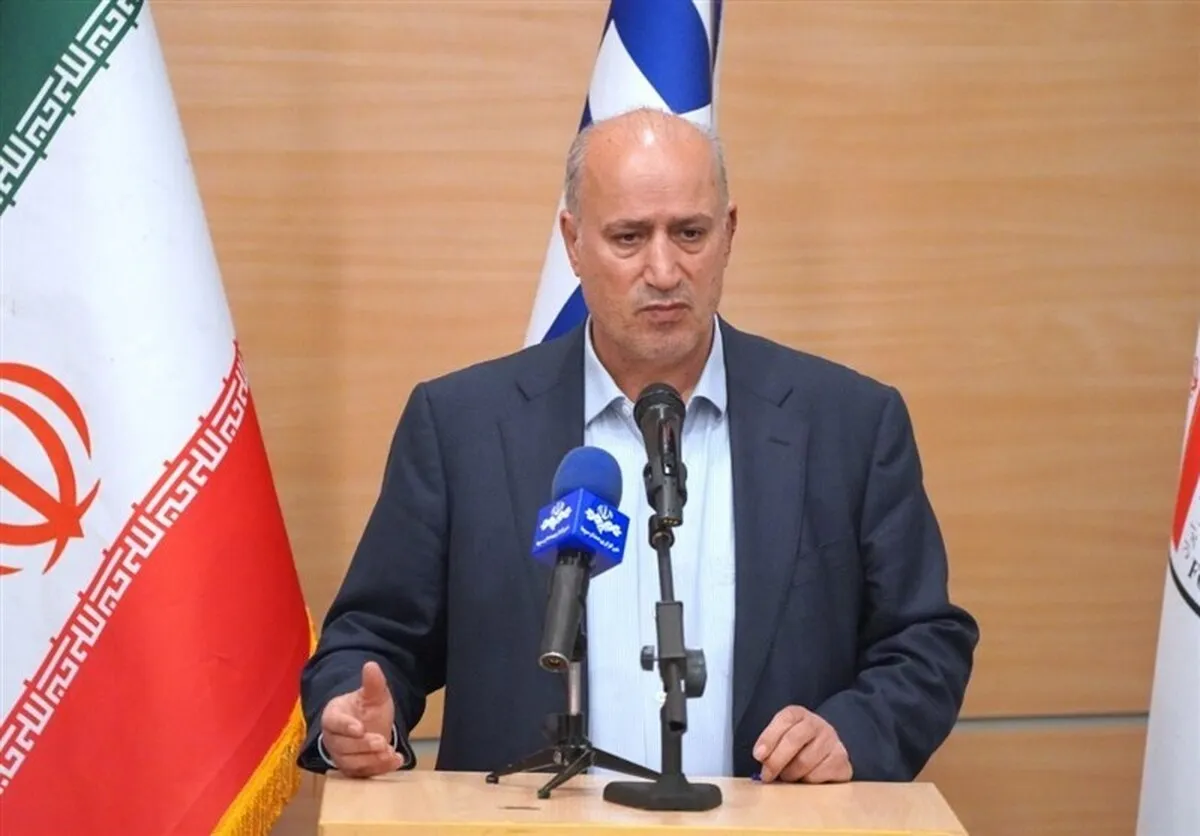 تاج: نظر قلعه‌نویی روی ترکیب روانخواه - مانیکونه بود