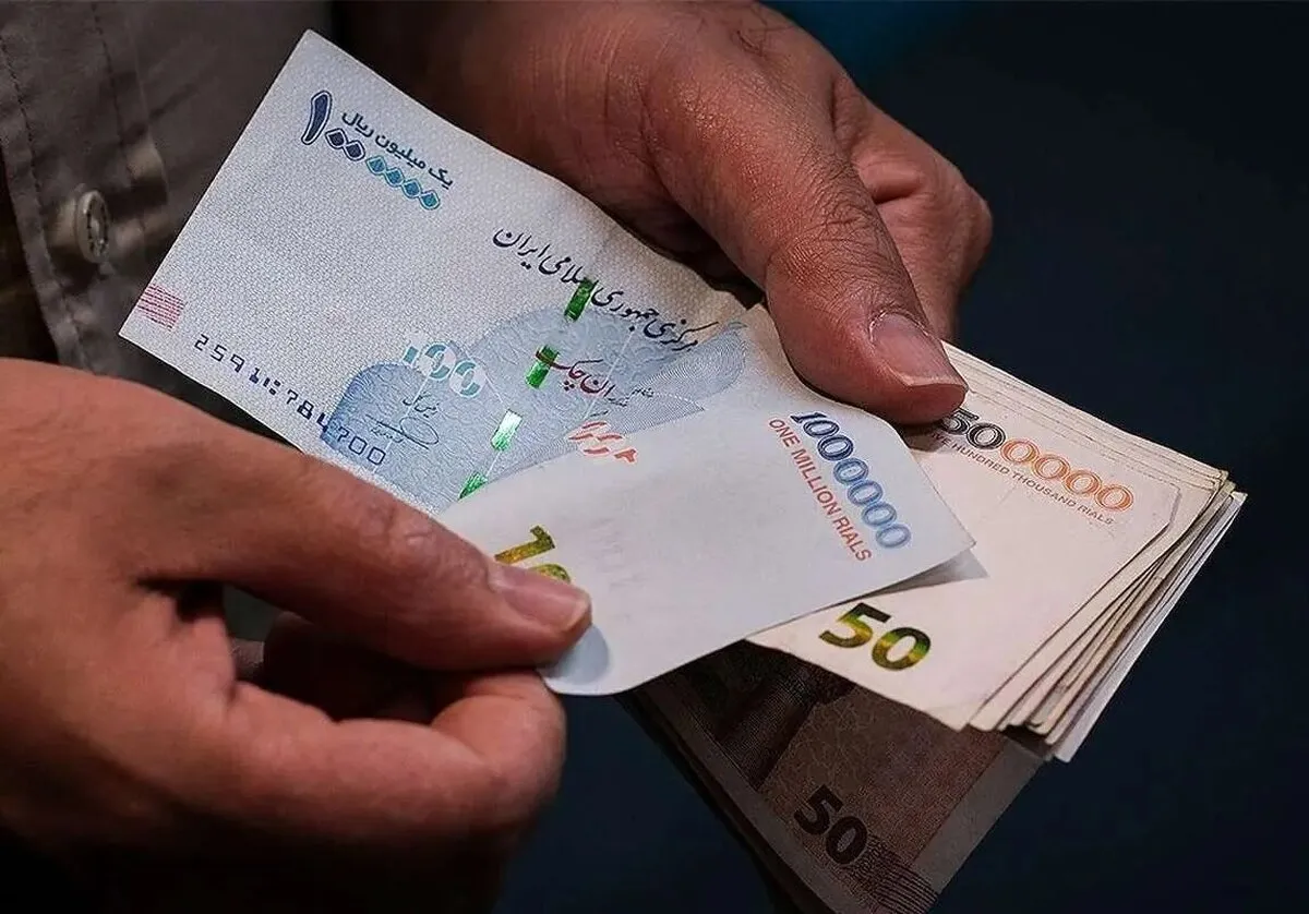 رئیس سازمان اداری: افزایش حقوق کارمندان سال آینده پلکانی و از ۲۰ درصد آغاز می‌شود