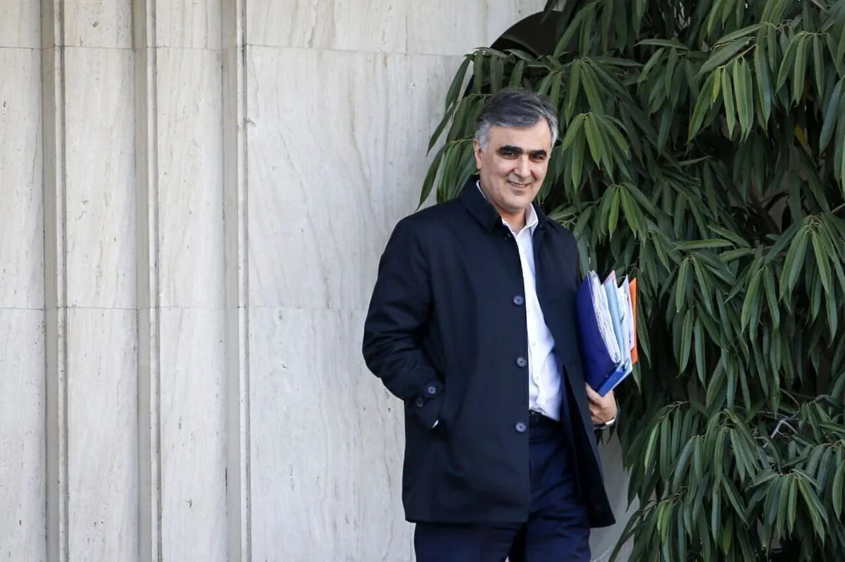 چه کسانی نرخ دلار بازار را تعیین می‌کنند؟