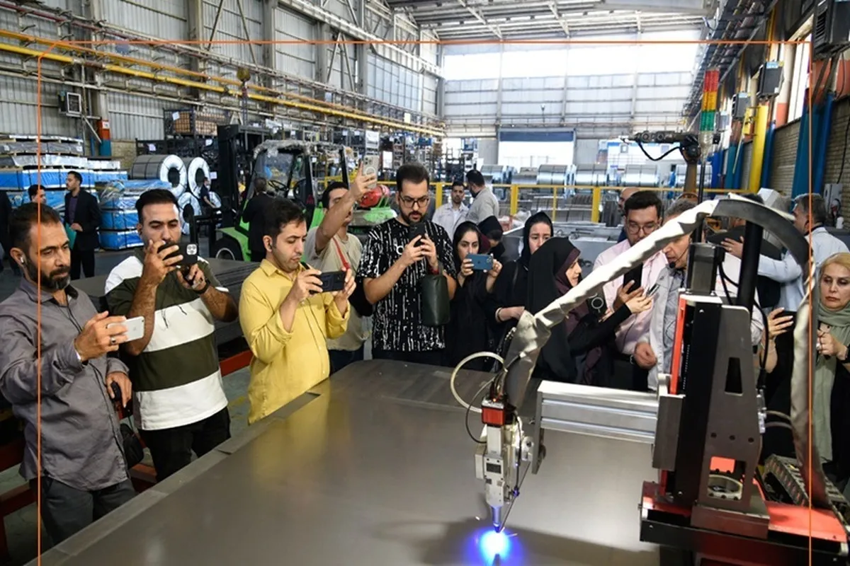 تولید روزانه ۹۰ هزار قطعه در ایدکوپرس علیرغم محدودیت‌ها