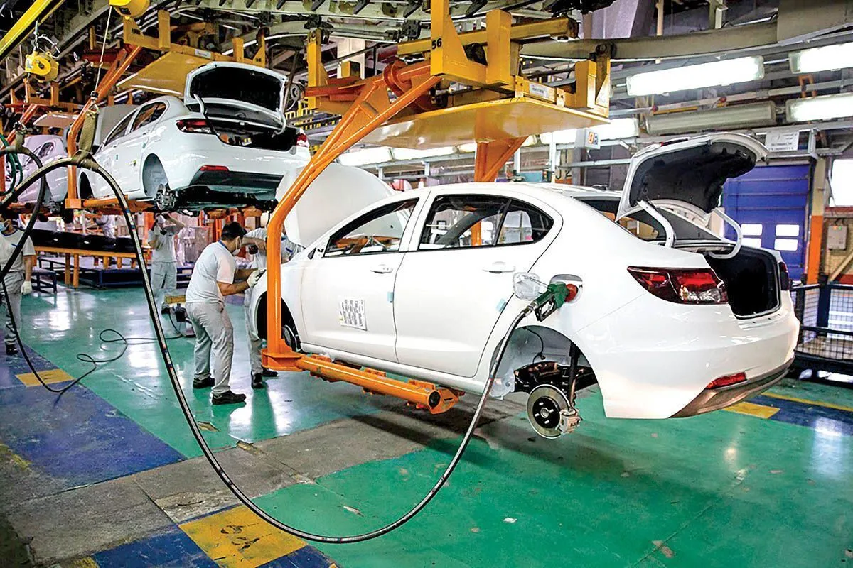 الزام خودروسازان به اجرای برنامه ارتقای کیفی محصولات