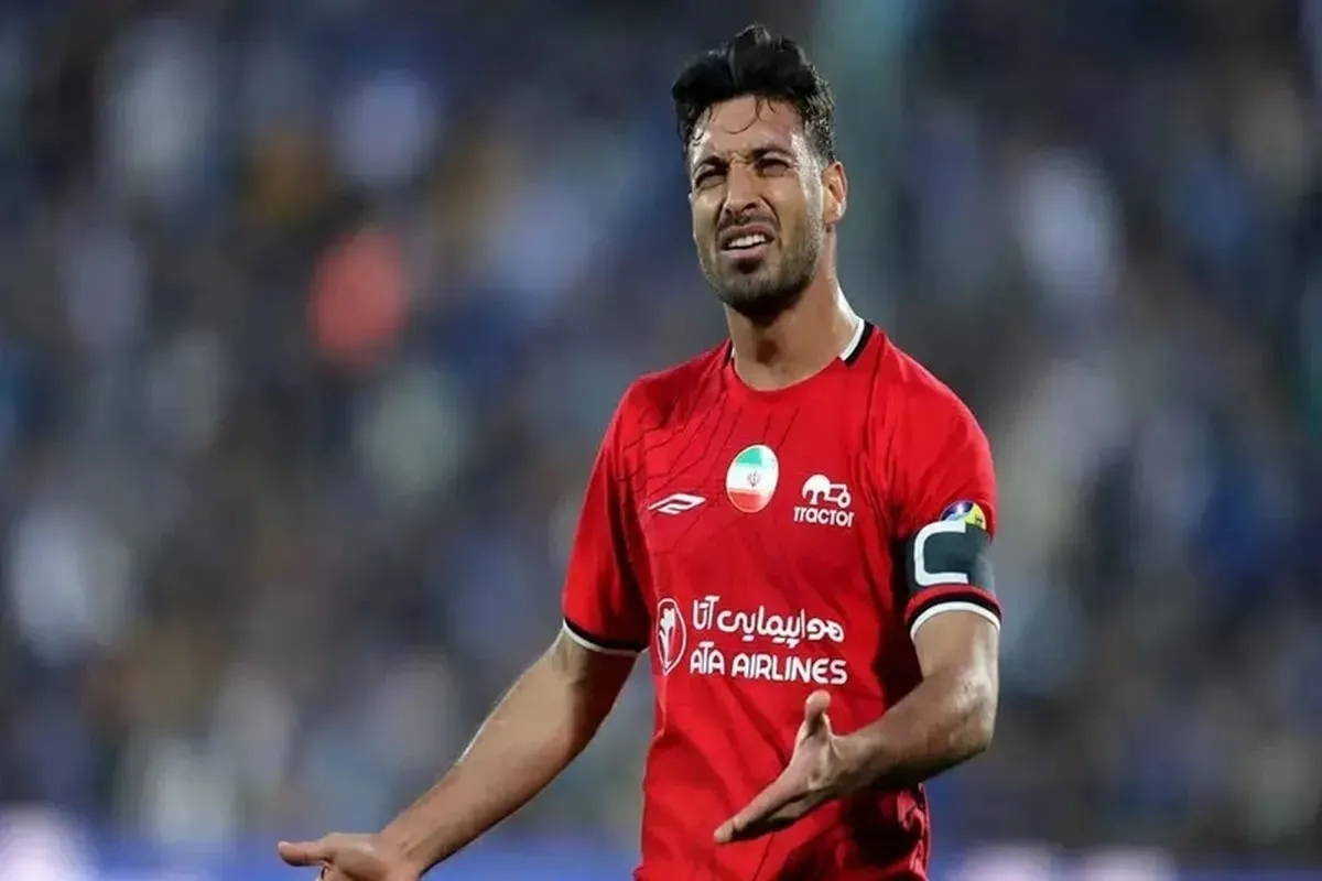 احضار کاپیتان تراکتور به خاطر حرکت منشوری