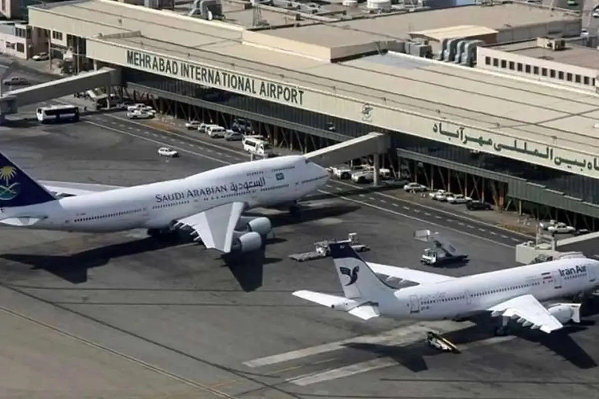 مردم بدون بلیت به فرودگاه‌ها مراجعه نکنند