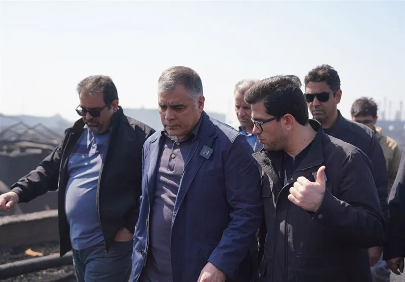 بازدید وزیر نفت از انبار نفت شهر ری/ تقدیر از تلاش سوخت رسانان