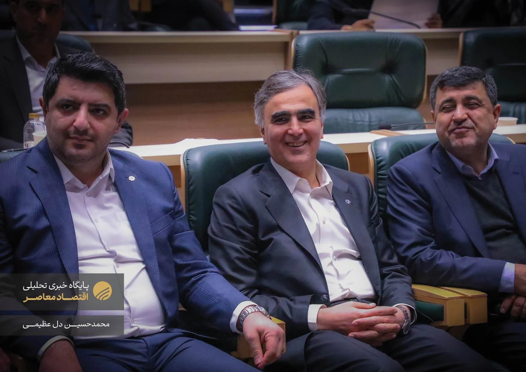 نخستین همایش ملی صنعت لیزینگ و تامین مالی امروز (۲۷ بهمن) با حضور محمدرضا فرزین، رئیس کل بانک مرکزی، کوروش پرویزیان، رئیس پژوهشکده پولی بانکی و جمعی از فعالان این حوزه در سالن همایش‌های بانک مرکزی برگزار شد. این همایش با هدف بررسی چالش‌ها و فرصت‌های صنعت لیزینگ و نقش آن در تامین مالی کشور برگزار گردید.
