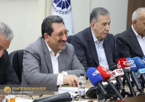 صبحانه کاری اتابک با بازرگانان