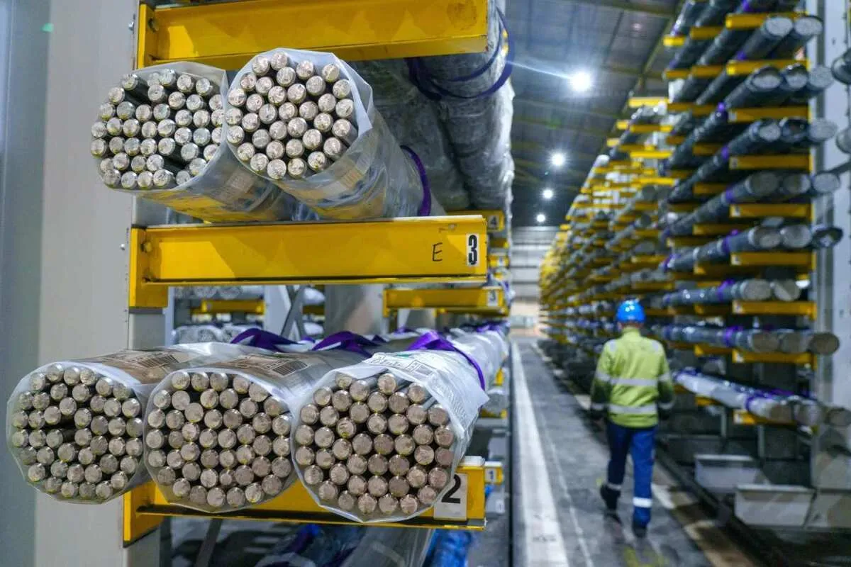 بریتانیا در پی دستیابی به توافق با آمریکا برای جلوگیری از افزایش تعرفه‌های فولاد