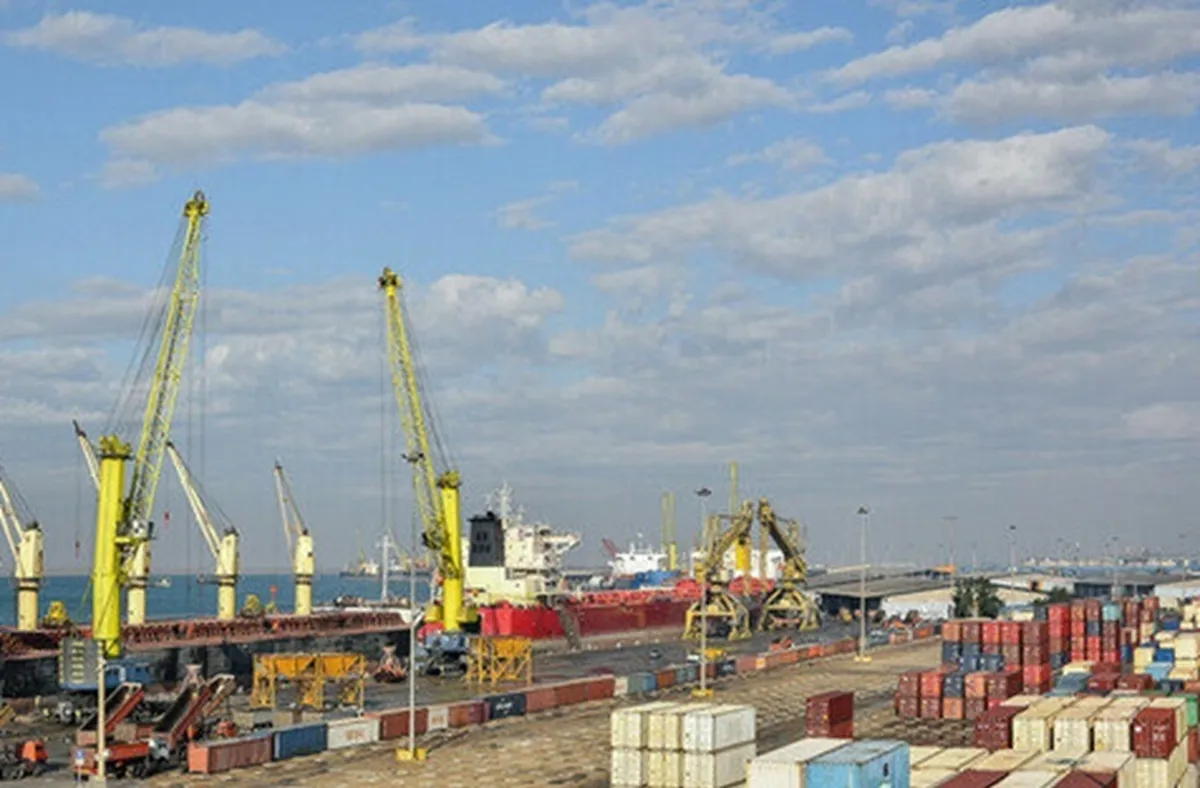 عملیات بندری و دریایی موقتا تعطیل شد