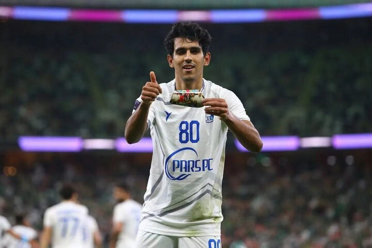 مهاجم مصدوم استقلال برگشت