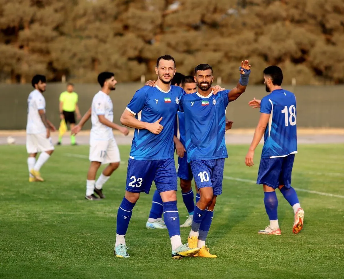 مذاکرات بی‌نتیجه استقلال با مهاجم مازاد!