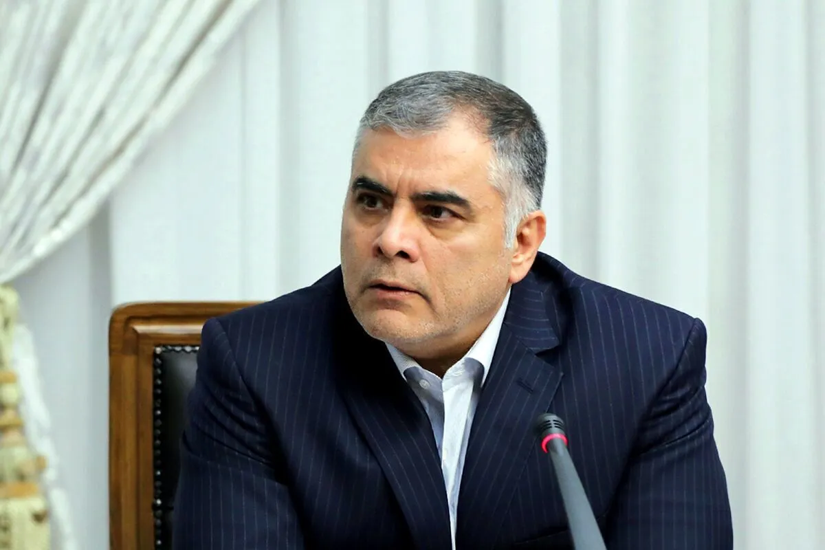 وزیر نفت: روشن شدن وضع قاچاق سوخت مطالبه عمومی است